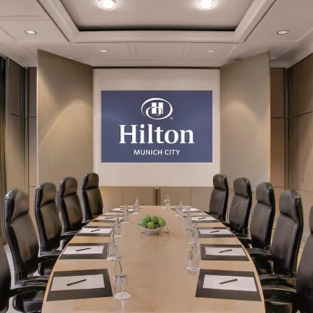 מלון Hilton 4*