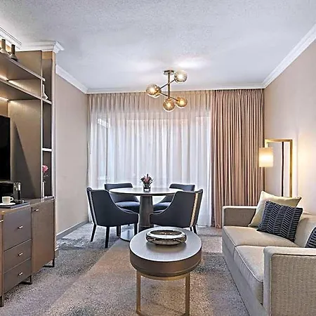 Szálloda Hilton 4*