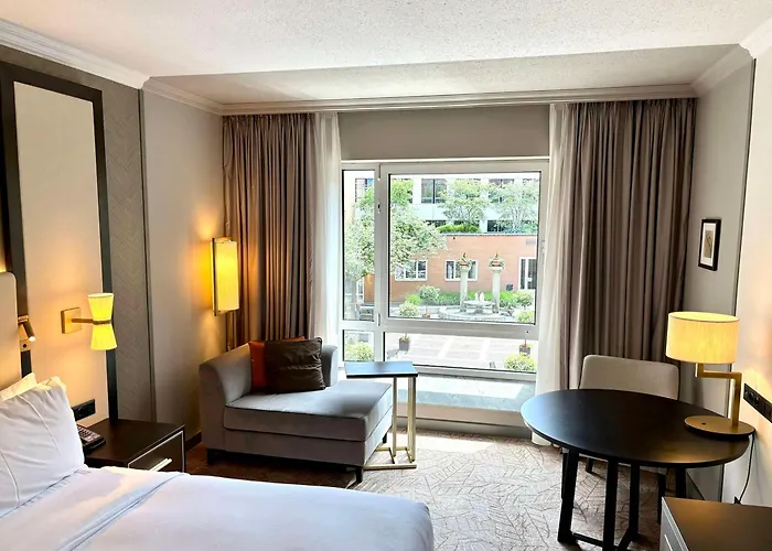 Hilton 4* Múnich