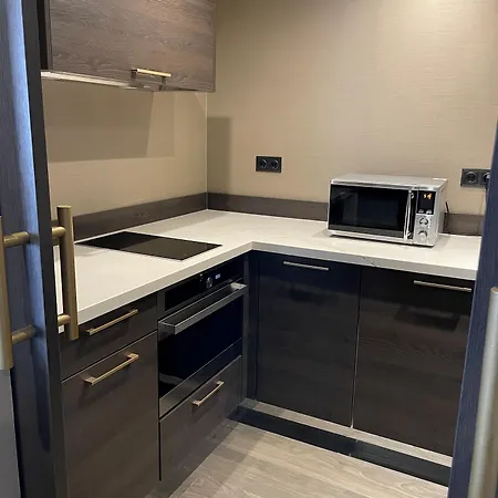 ホテル ヒルトン シティ 4*